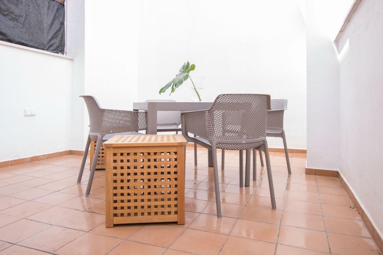 Murallas De Sevilla Apartamento Con Garaje 4 Pax Esterno foto